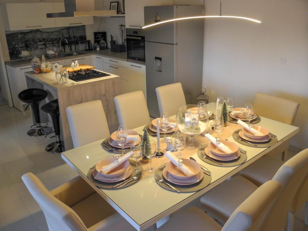 Mare Apartma *