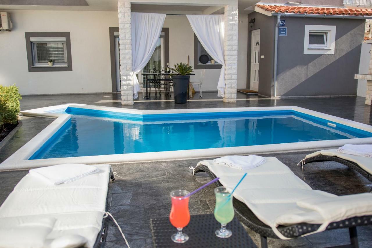 Apartma Mare